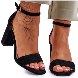 Női klasszikus velúr szandál fekete Passo