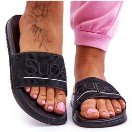 Világos női papucs, fekete vidám felirattal