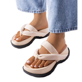 PA1 Bézs csúszdák a Lachapelle-től