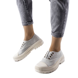 Walton szürke, rugalmas tornacipő