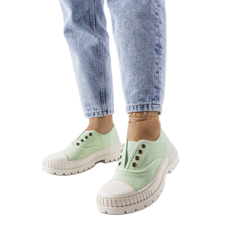 Walton zöld gumis tornacipő