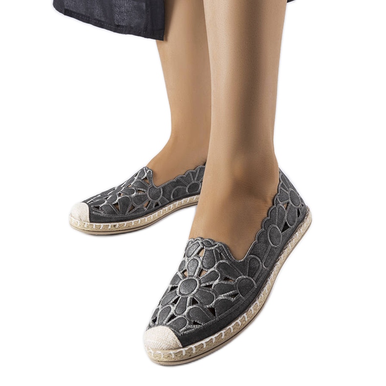 Szürke áttört espadrillák a Lamarre-től