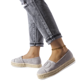 Szürke platform espadrillák a Beaudry-től Szürke platform espadrillák a Beaudry-től