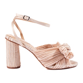 Shelovet bézs magas sarkú textil szandál