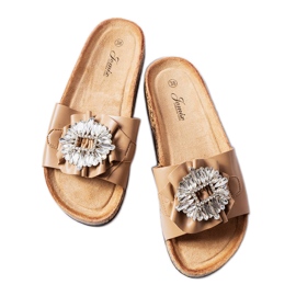 Barna öszvérek parafa talppal a Roytól Barna öszvérek parafa talppal a Roytól