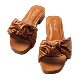 Rochefort barna alacsony sarkú csúszkák