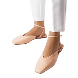 Rózsaszín zárt szandál Rózsaszín zárt szandál