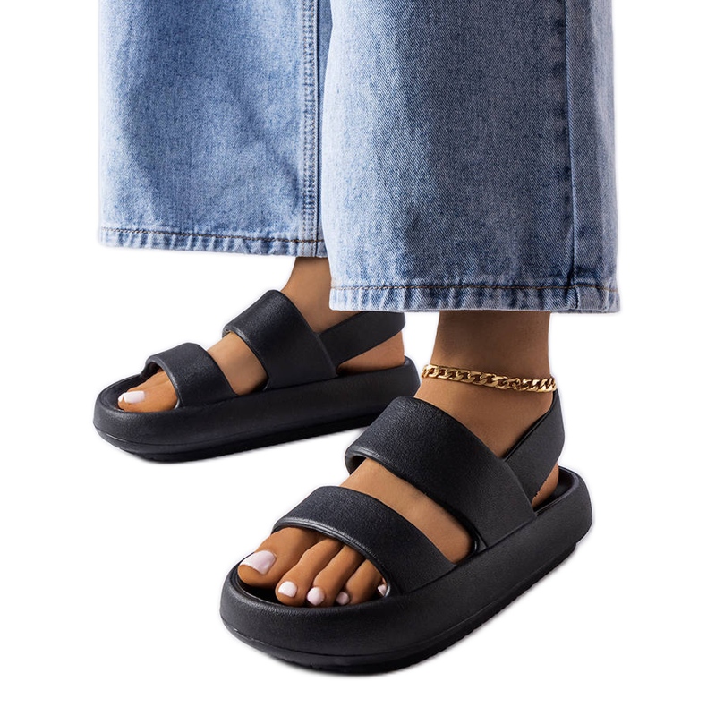 Fekete Émond szandál