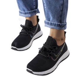 Fekete textil tornacipő a McKeylortól