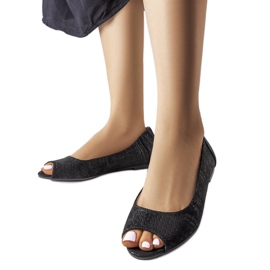 Fekete áttört balerinák a Lavoie-tól