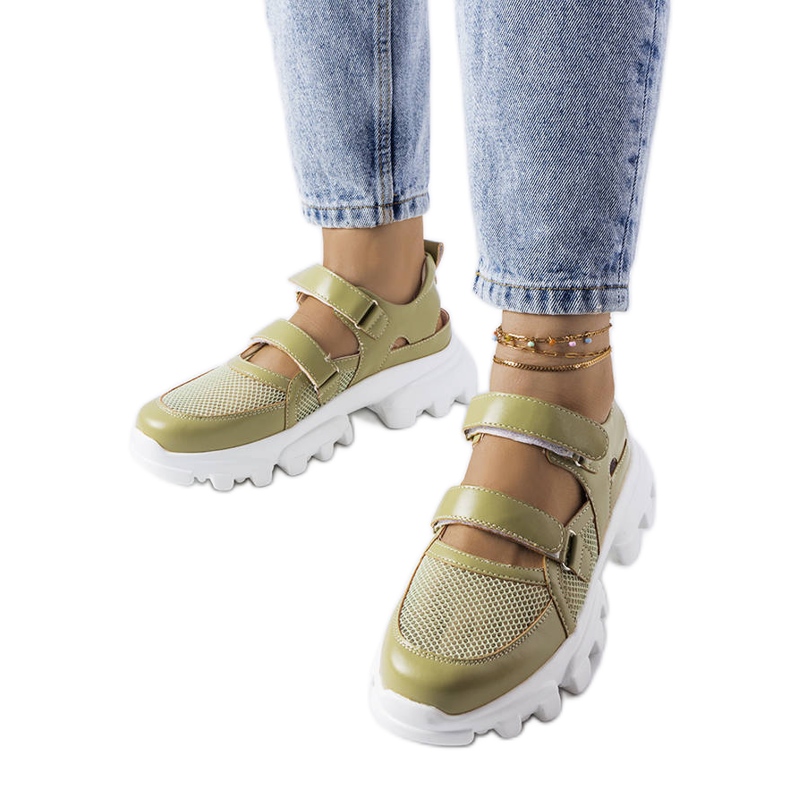 Zöld tornacipő masszív talpon a Djurs-tól