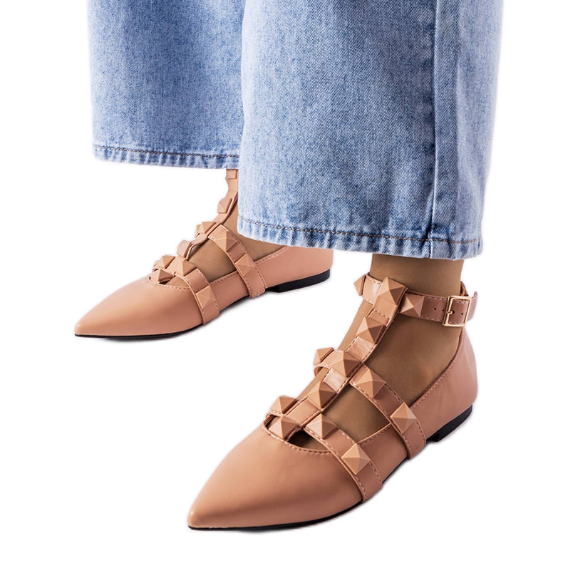 Bézs színű balerinák látványos Blur rögzítővel