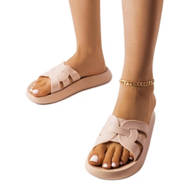 Coudert bézs színű gumipapucs