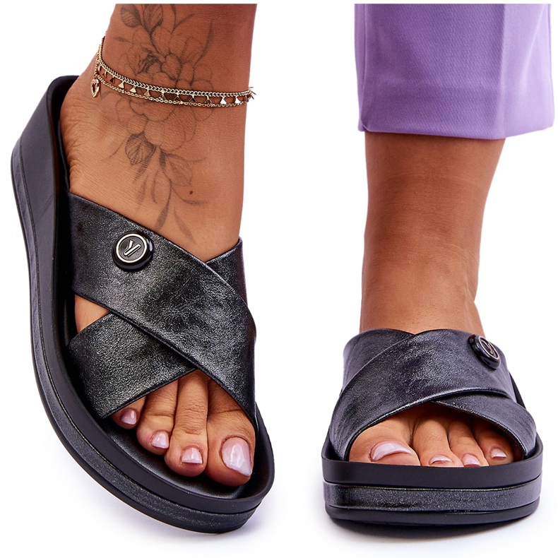 Vinceza Női Platform papucs díszítéssel, fekete Brooklyn