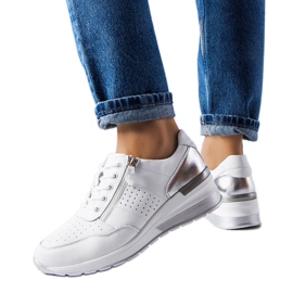 Jazzar fehér áttört bőr cipő Jazzar fehér áttört bőr cipő