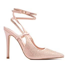 Bézs színű pumpák magas sarkú Shelovet kristályokkal