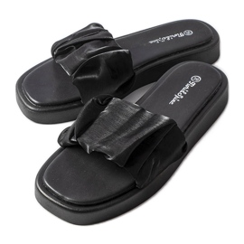 Boulevard fodros fekete csúszdák