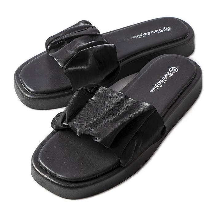 Boulevard fodros fekete csúszdák