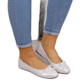 Balerinák masnival eVento W 1136 fehér ezüst