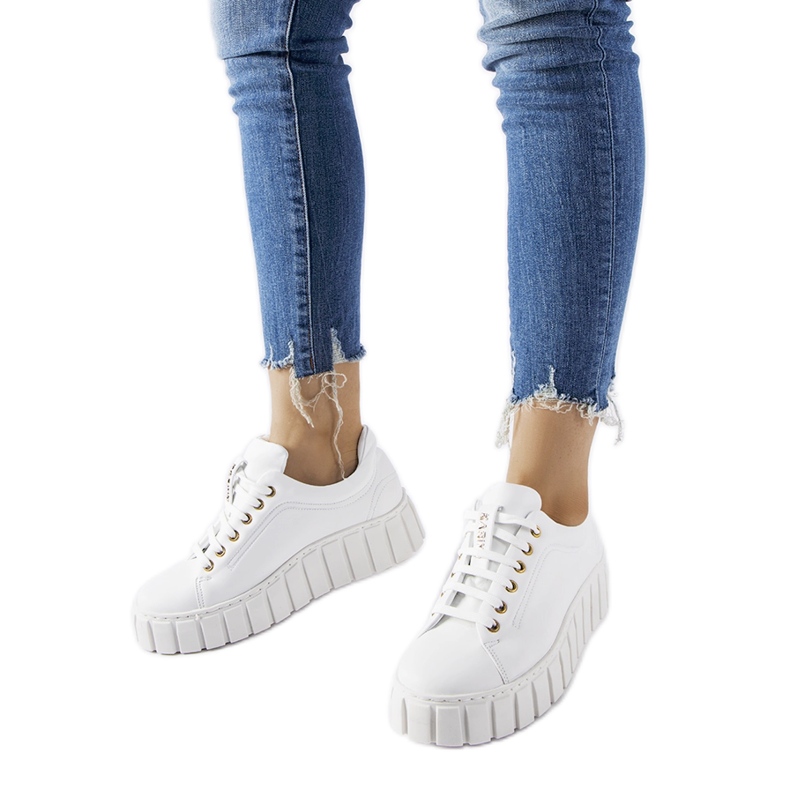 Sport tornacipők fehér