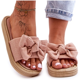 Női velúr papucs, rózsaszín masnival bézs Női velúr papucs, rózsaszín masnival bézs