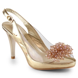 Szandál átlátszó tűk arany Sabatina gyöngyökkel aranysárga