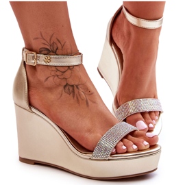 WD1 Divatos bőr ékszandál Golden Arwen aranysárga WD1 Divatos bőr ékszandál Golden Arwen aranysárga