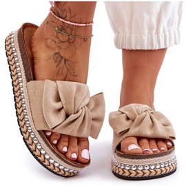 Női Velúr papucs Bézs Lauria masnival