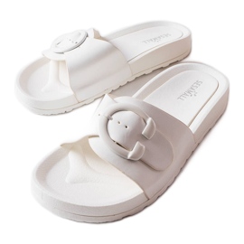 Inna Fehér csatos csatos Généreux