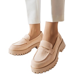 Inna Bézs színű öko-velúr cipő a Dina márkától