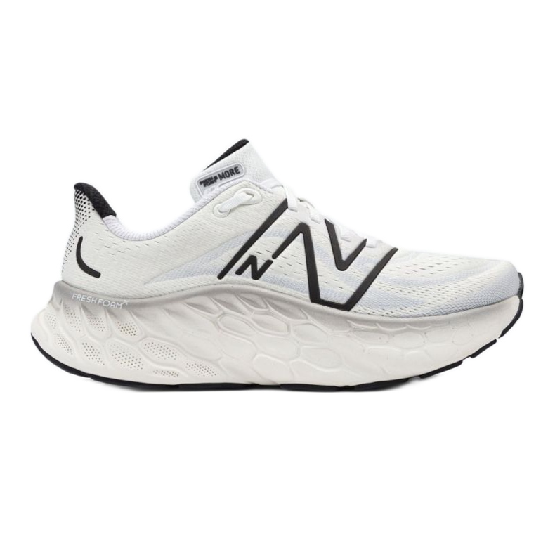 New Balance Fresh Foam More v4 M NBMMORCW4 futócipő fehér