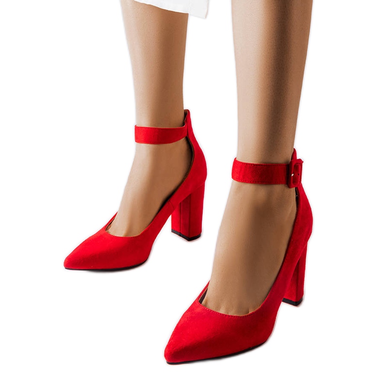 Piros szivattyúk az acheni poszton