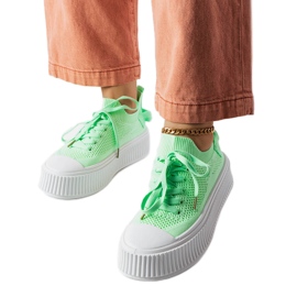 A Jardine zöld tornacipő rugalmas felsőrésszel