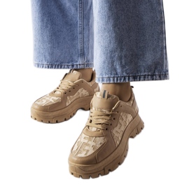 Sötétbézs színű vaskos tornacipő