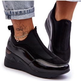 PE1 Női Slip-On Wedge Sportcipő Fekete Farro