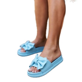 Servigliano kék csúszkák masnival Servigliano kék csúszkák masnival