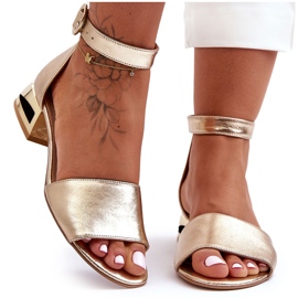 Bőr szandál aranysarkún Laura Messi 2143 arany aranysárga