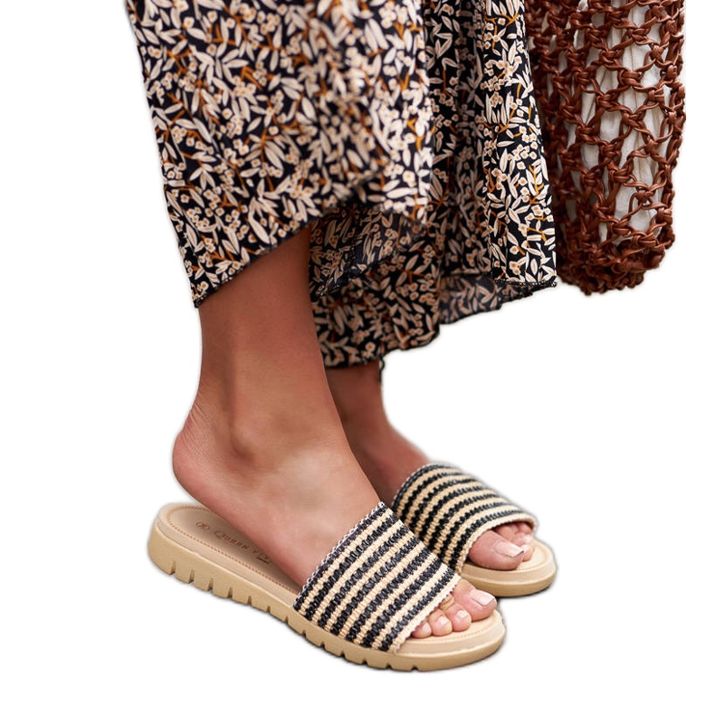 Fekete szőtt Capoville csúszdák Fekete szőtt Capoville csúszdák