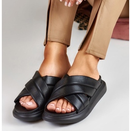 La.Fi Klasszikus fekete papucs La.Fi Klasszikus fekete papucs