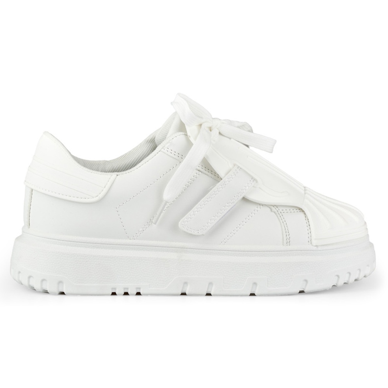 Divatos fehér női sportcipő