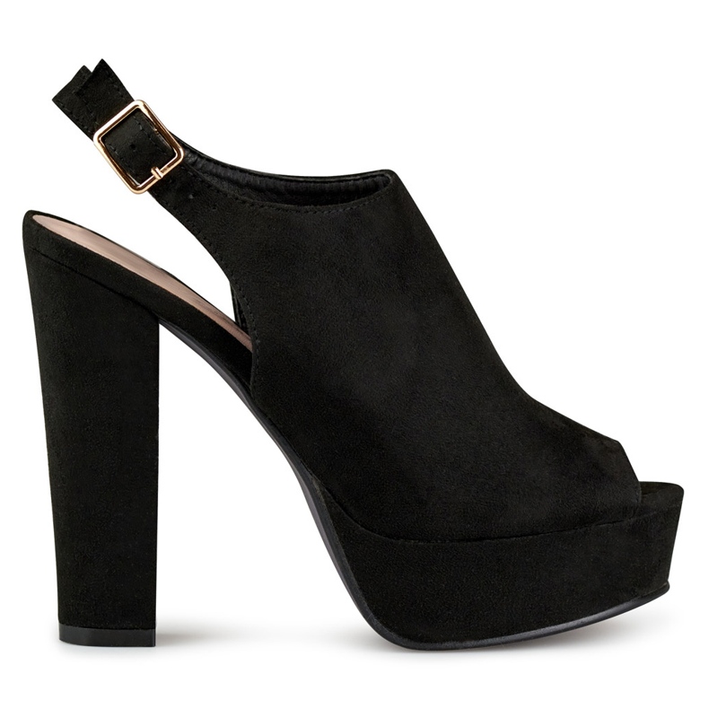Fekete magas sarkú szandál nyitott orrral és sarokkal