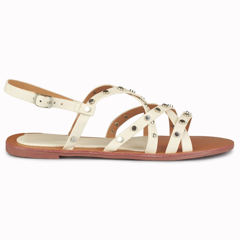 Bézs színű női szandál fém díszítéssel