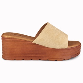 A márka bézs színű szandálja Versis A márka bézs színű szandálja Versis