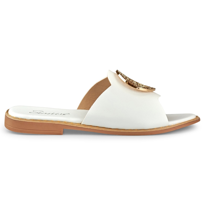 Fehér női papucs arany díszítéssel