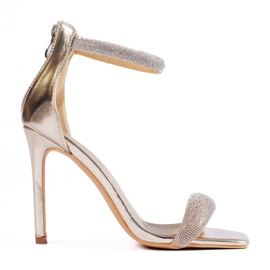 Elegáns szandál Shelovet arany magassarkún aranysárga