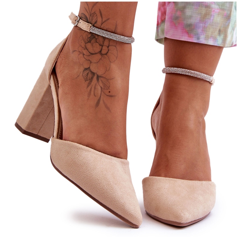 Velúr szivattyúk strasszokkal bézs gyémánttal