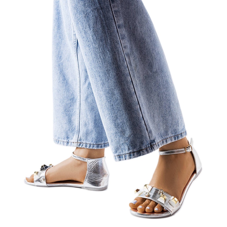 Ezüst dekoratív Riverdale szandál