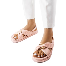 Rózsaszín lapos szandál a Lucchesi márkától