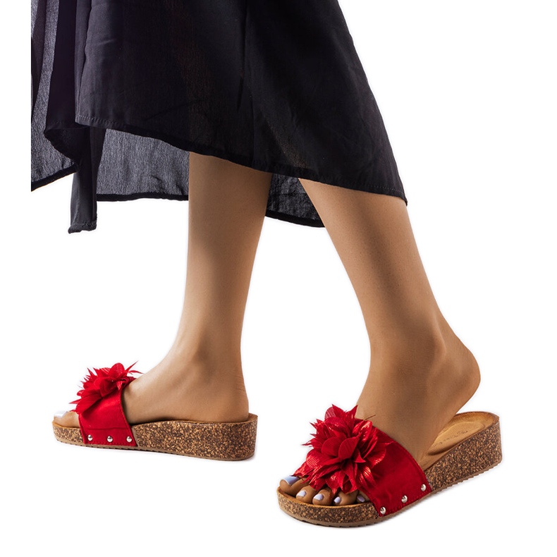 Piros szandál virággal, parafa talpon, Anjaliból Piros szandál virággal, parafa talpon, Anjaliból