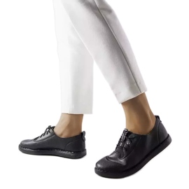 Fekete világos brogues a Perrine-től